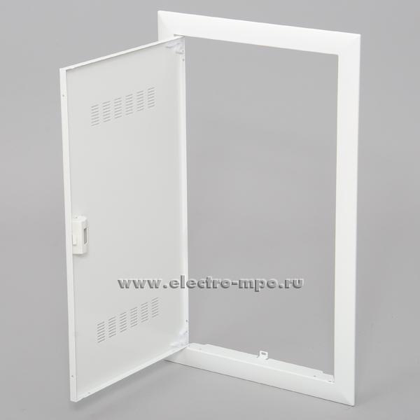 Е6495. Дверь BL630V белая металлическая с вент. отверстиями для UK636MB/NB 2CPX031092R9999 (ABB)